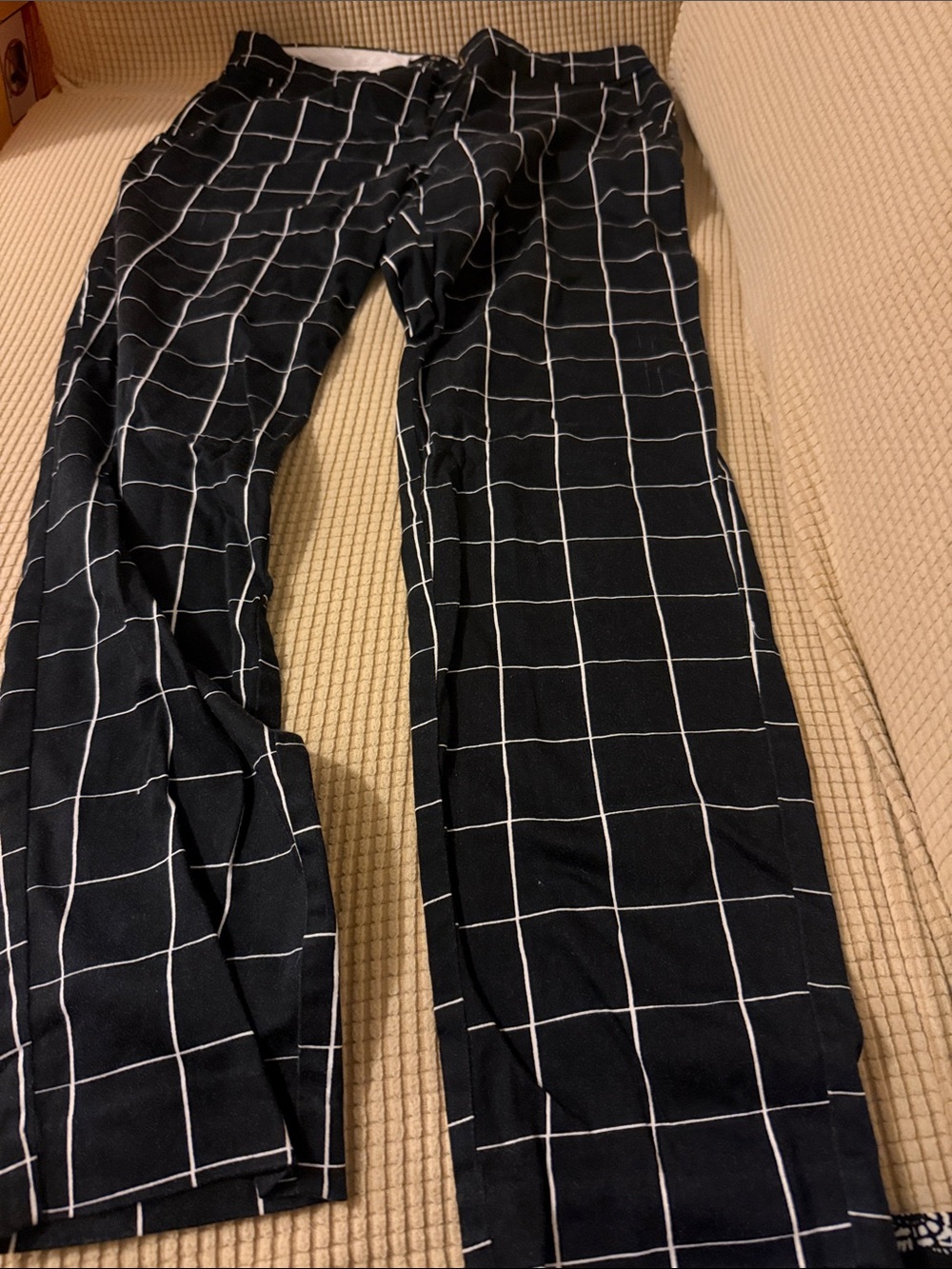 H&M Black Windowpane women’s Pants - Classic Grid Style